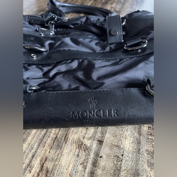 Moncler Caradoc quilted tote bag in nylon and calf leather in mint condition! - Picture 3 of 9